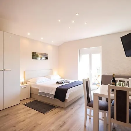 Apartmán Anka With Seaview